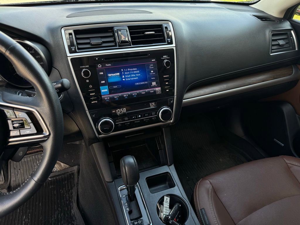 Used 2019 Subaru Outback 3.6R Touring AWD/4WD image 29