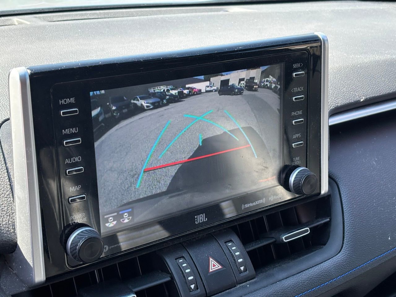 Used 2019 Toyota RAV4 XSE AWD/4WD image 8