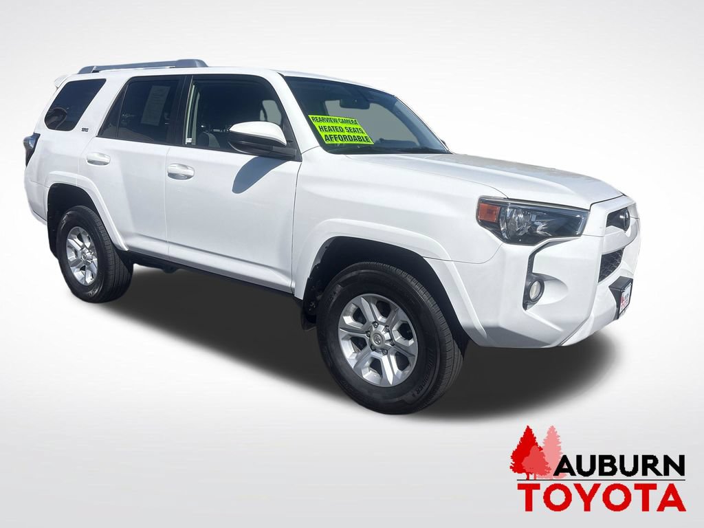 Used 2017 Toyota 4Runner SR5 AWD/4WD image 3