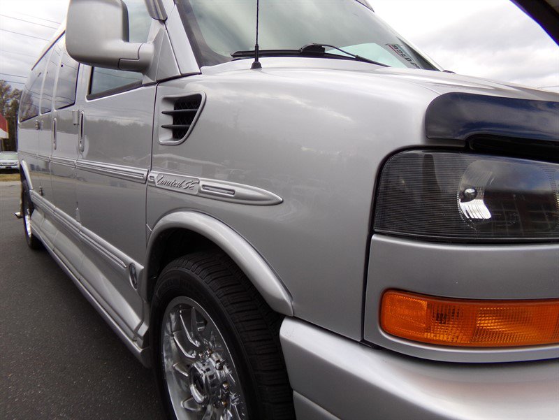 Used 2013 GMC Savana 2500 Extended image 6