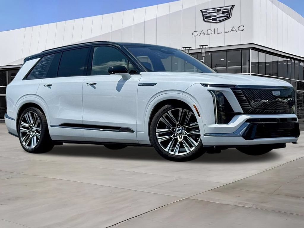 Used 2026 Cadillac Vistiq Platinum w/ LPO, Floor Liner Package AWD/4WD image 2