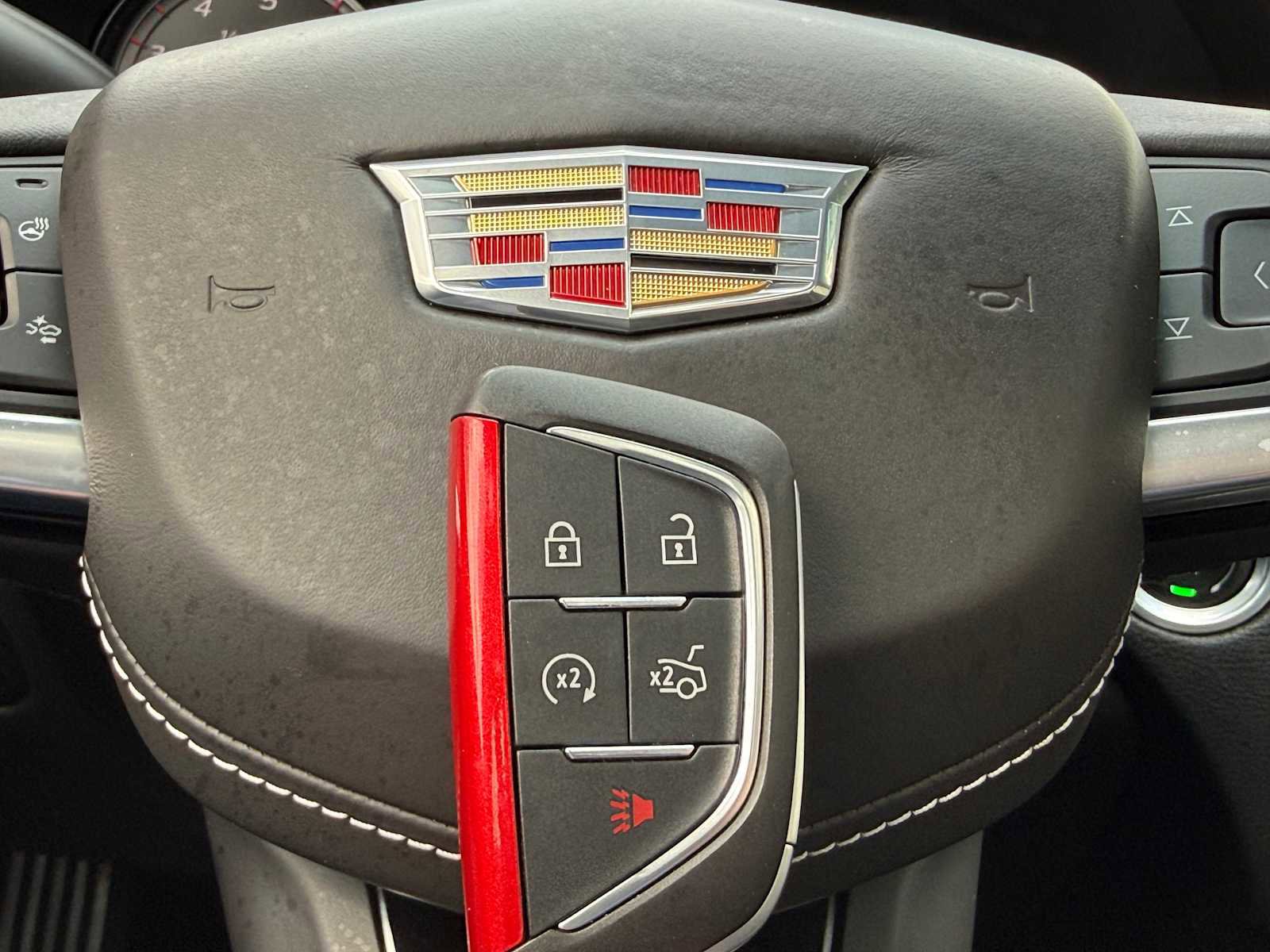 Used 2022 Cadillac CT5 V w/ LPO, ONYX Package AWD/4WD image 27