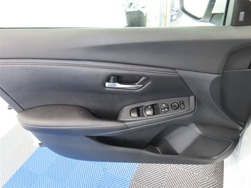 Used 2023 Nissan Sentra SV FWD image 16