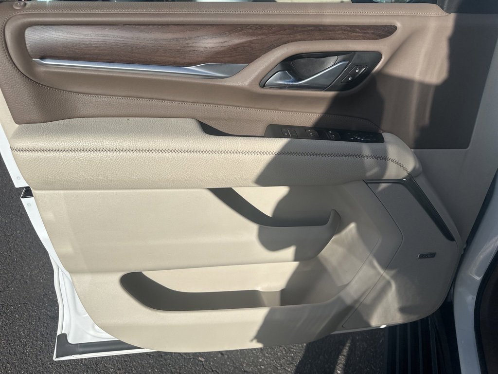 Certified 2021 GMC Yukon Denali w/ Denali Premium Package image 16