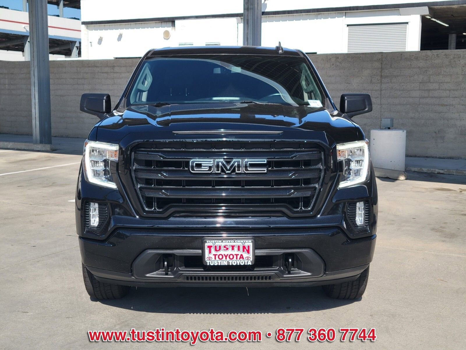 Used 2022 GMC Sierra 1500 Elevation w/ LPO, Elevation Black Package RWD image 8