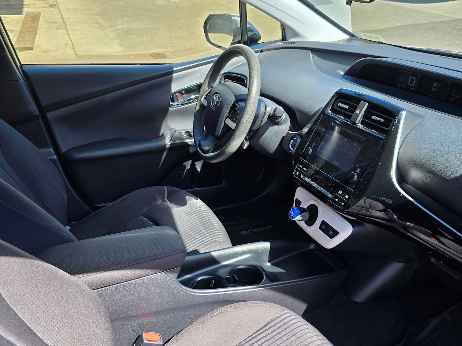Used 2016 Toyota Prius Two FWD image 10