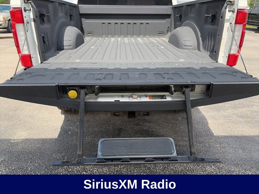 Used 2019 Ford F350 Lariat w/ Lariat Ultimate Package AWD/4WD image 10