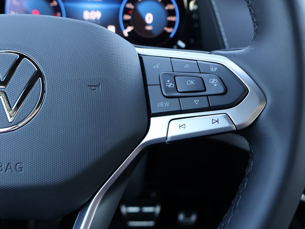 New 2026 Volkswagen Atlas Cross Sport SEL Premium R-Line image 36