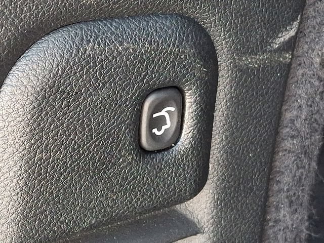 Used 2025 Dodge Durango GT AWD/4WD image 35