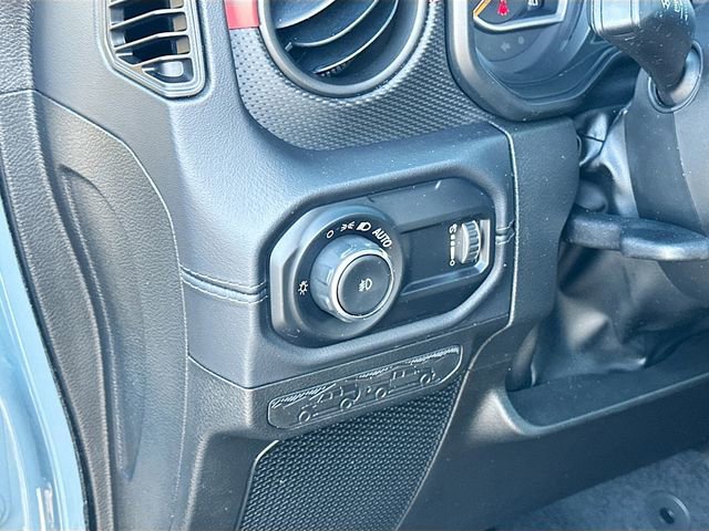 Used 2024 Jeep Wrangler Unlimited Rubicon w/ XTREMEE 35" Tire Package image 10