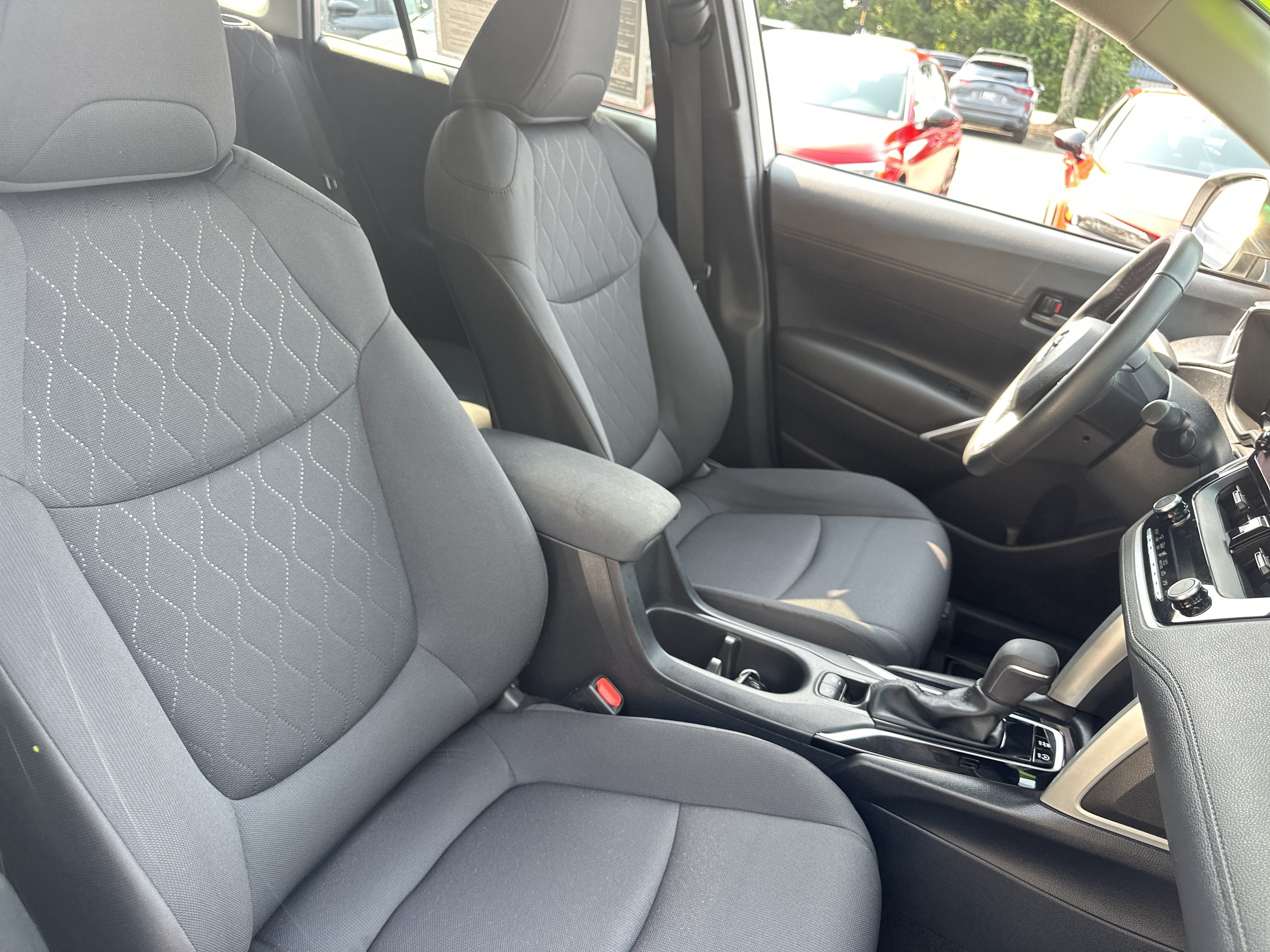 Used 2023 Toyota Corolla Cross LE FWD image 13