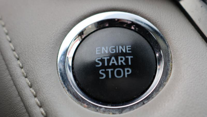 Used 2015 Toyota RAV4 Limited w/ Technology Package image 12