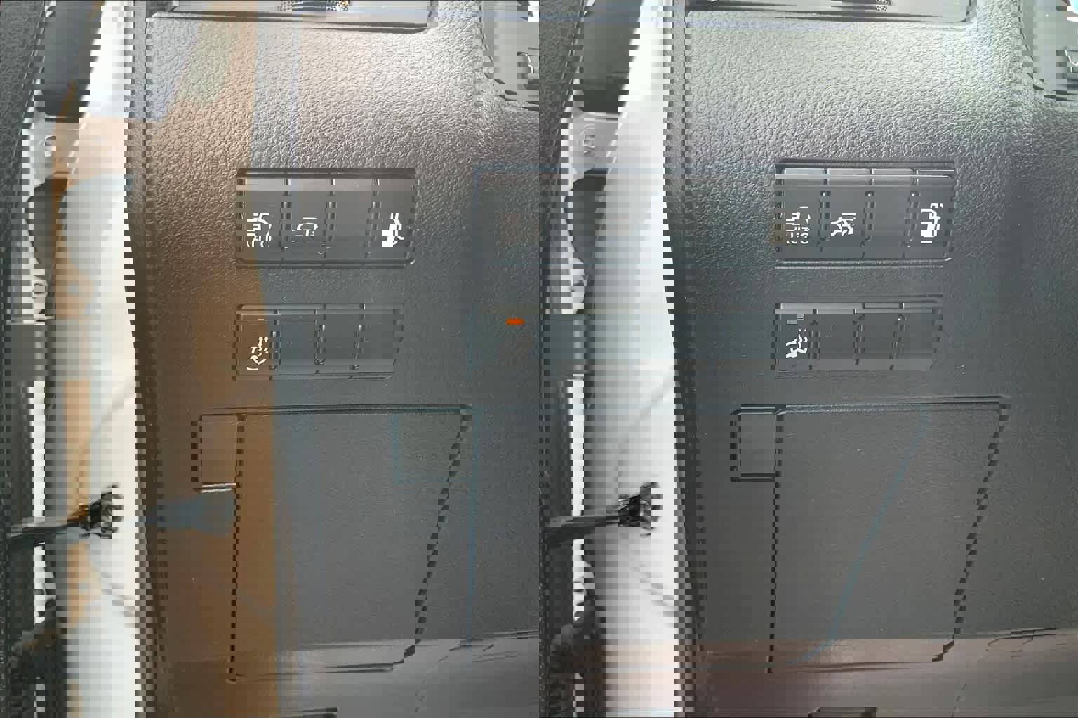 Used 2019 Lexus RX 450h AWD w/ Navigation Package image 34