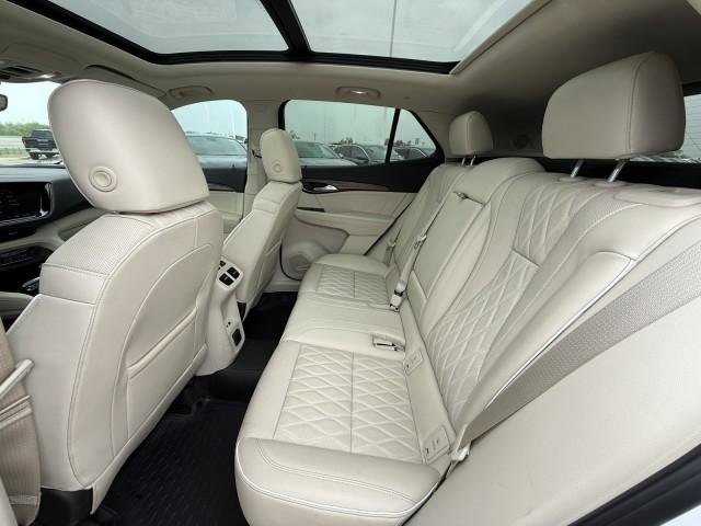Used 2023 Buick Envision Avenir AWD/4WD image 27