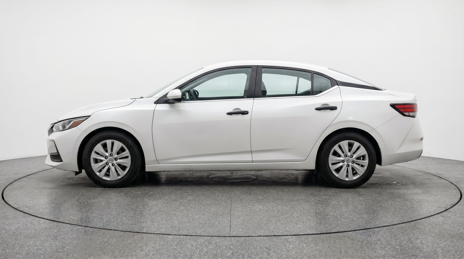 Used 2024 Nissan Sentra S FWD image 5