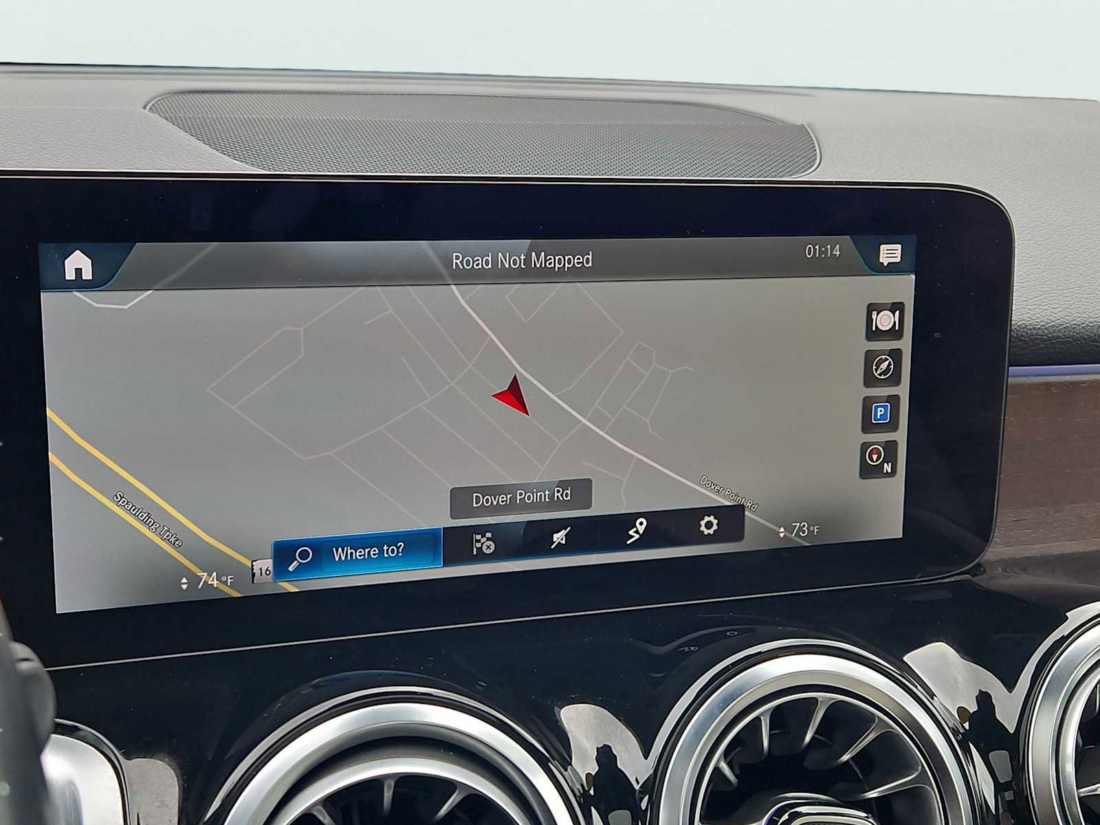 Used 2022 Mercedes-Benz GLB 250 4MATIC image 17