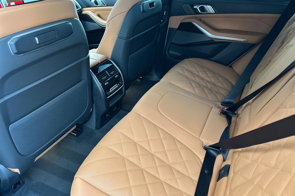 New 2026 BMW X5 xDrive40i image 12