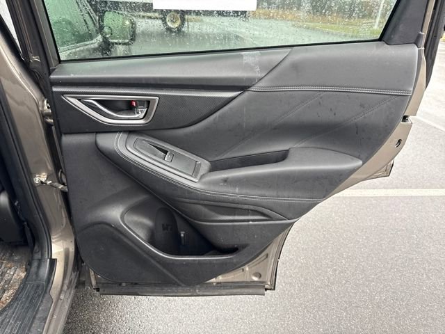 Used 2020 Subaru Forester Limited w/ Popular Package #3 image 17