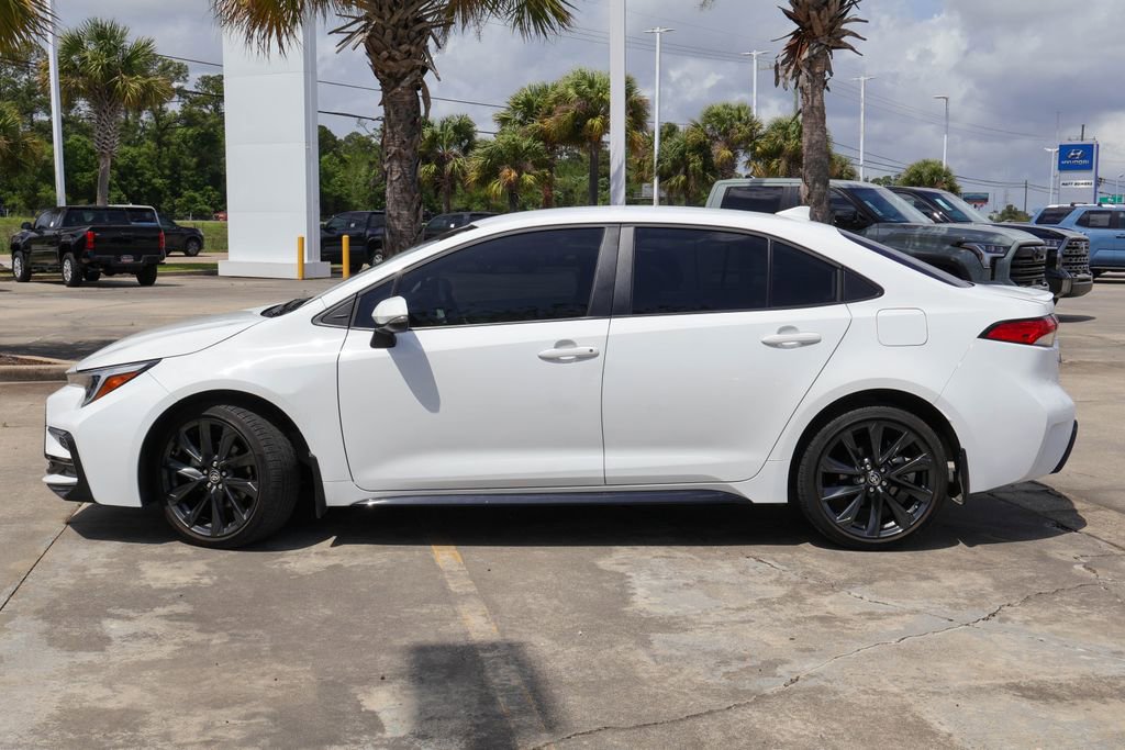 Used 2024 Toyota Corolla SE FWD image 25