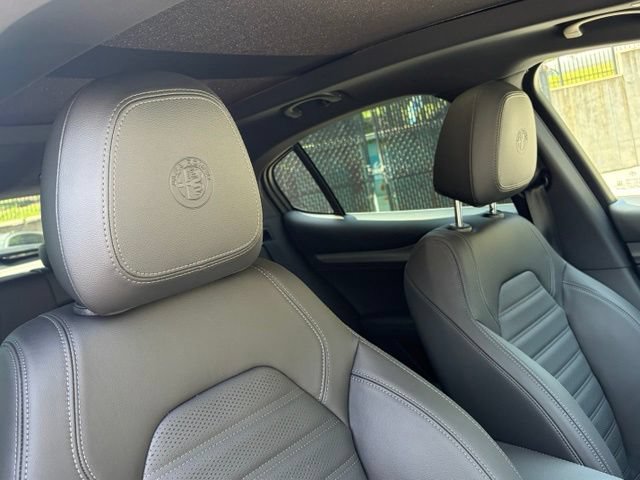 New 2026 Alfa Romeo Stelvio Sprint w/ Convenience Package AWD/4WD image 40