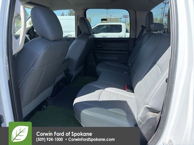 Used 2017 RAM 3500 Tradesman w/ Chrome Appearance Group AWD/4WD image 13