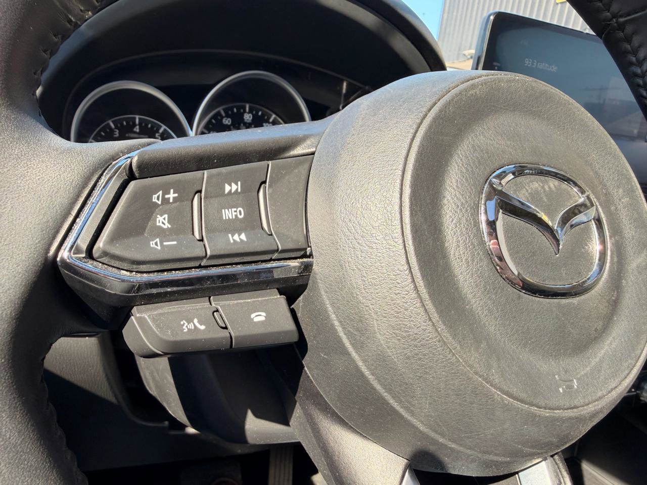 Used 2025 MAZDA CX-5 AWD 2.5 S w/ Preferred Package image 22