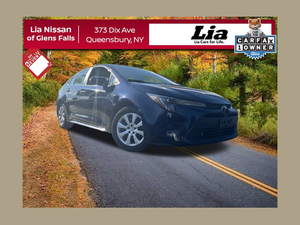 Used 2024 Toyota Corolla LE FWD image 1