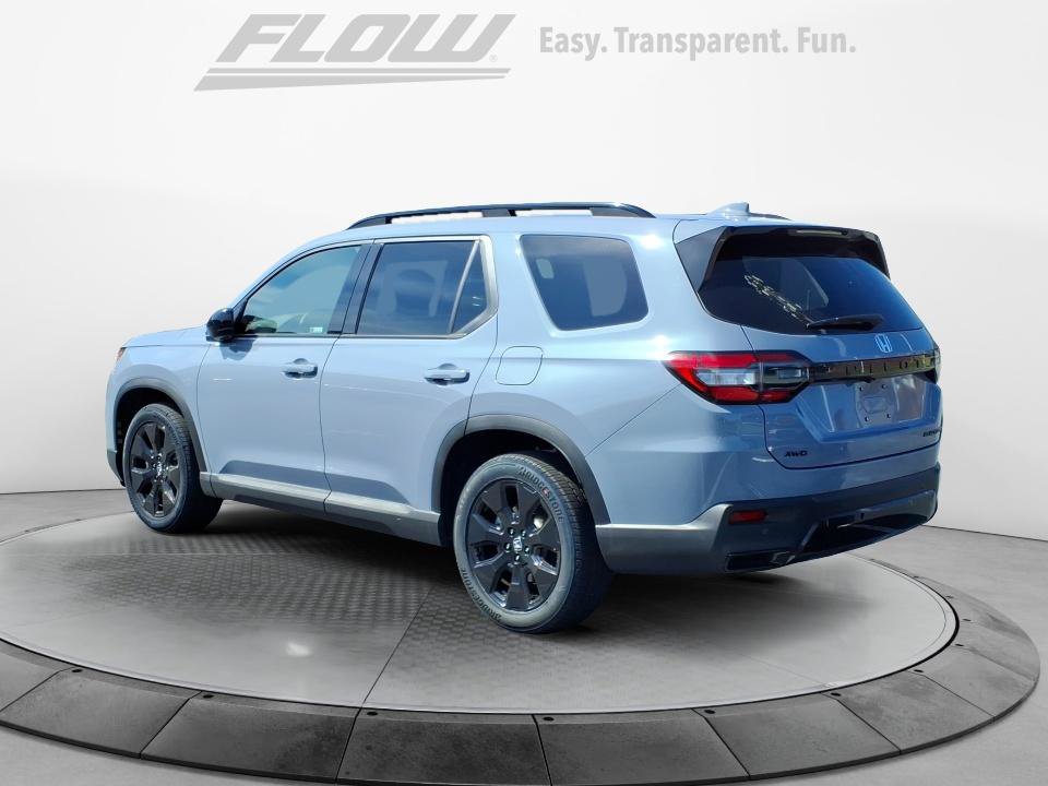 New 2026 Honda Pilot Black Edition image 4