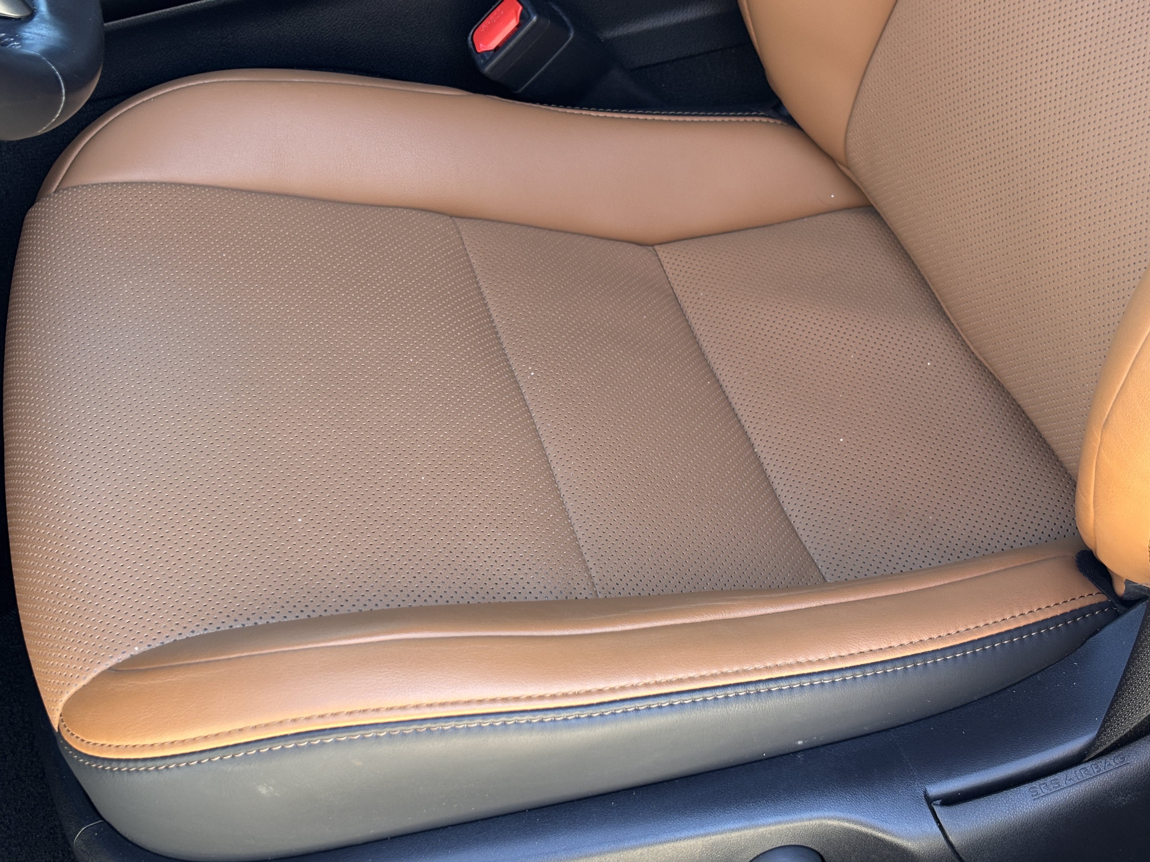 Used 2024 Lexus IS 300 AWD w/ Premium Package image 32
