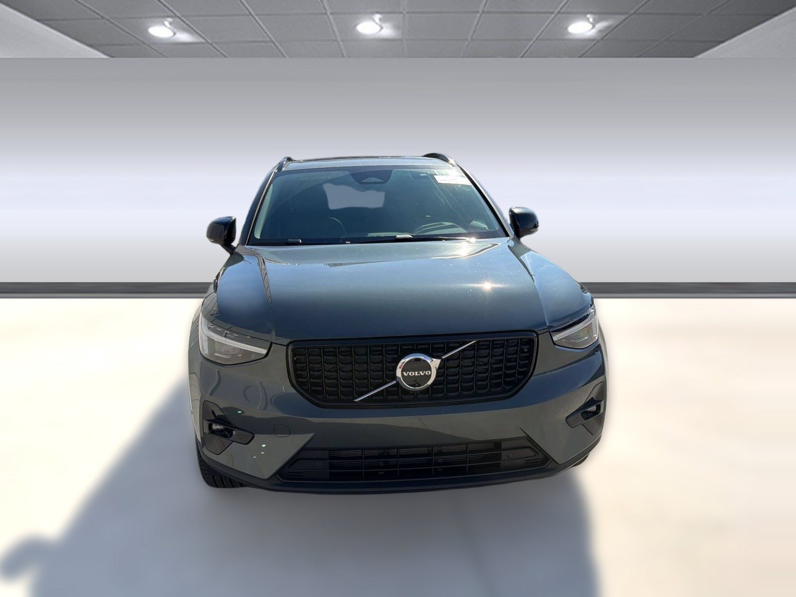 New 2026 Volvo XC40 B5 Plus w/ Climate Package AWD/4WD image 6