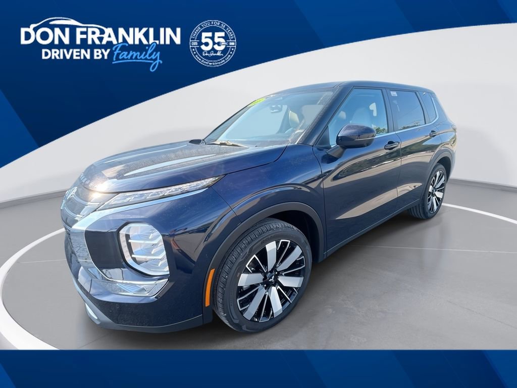 New 2025 Mitsubishi Outlander SE