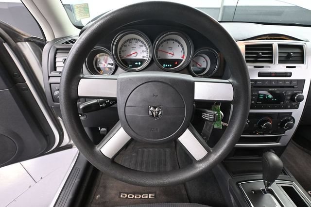 Used 2010 Dodge Charger SXT AWD/4WD image 23