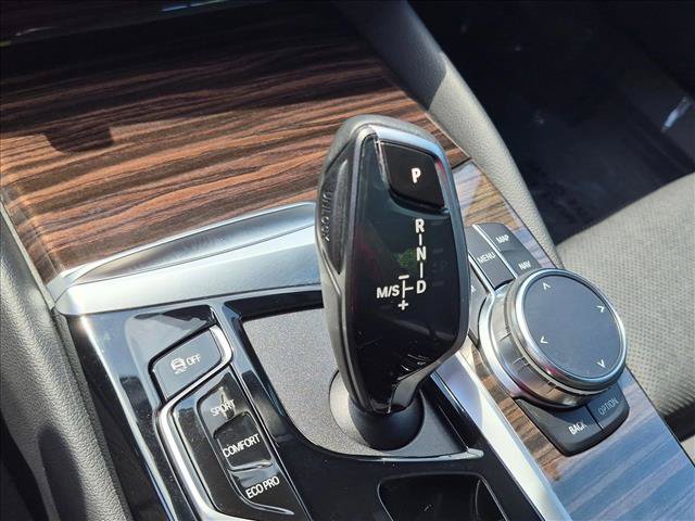 Used 2023 BMW 530i w/ Premium Package RWD image 4