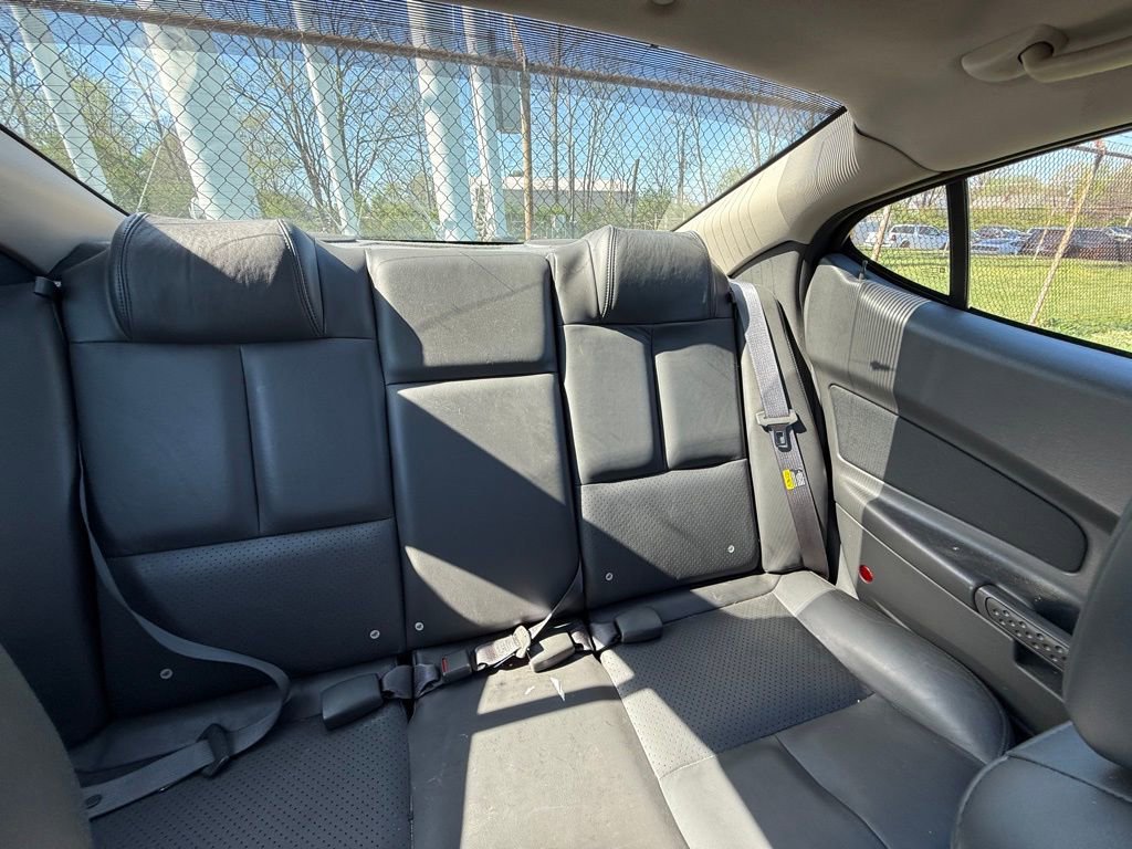 Used 2004 Pontiac Grand Prix GT2 w/ Leather Trim Pkg image 22