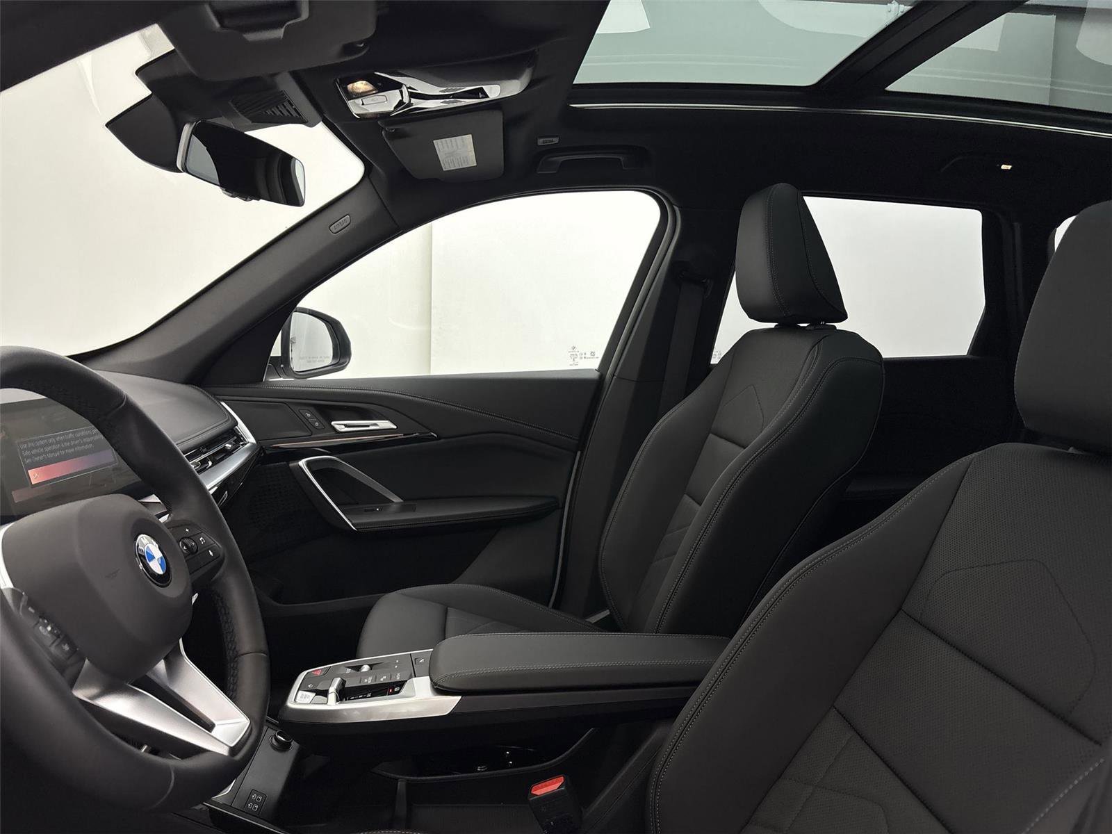New 2026 BMW X1 xDrive28i w/ Technology Package AWD/4WD image 24