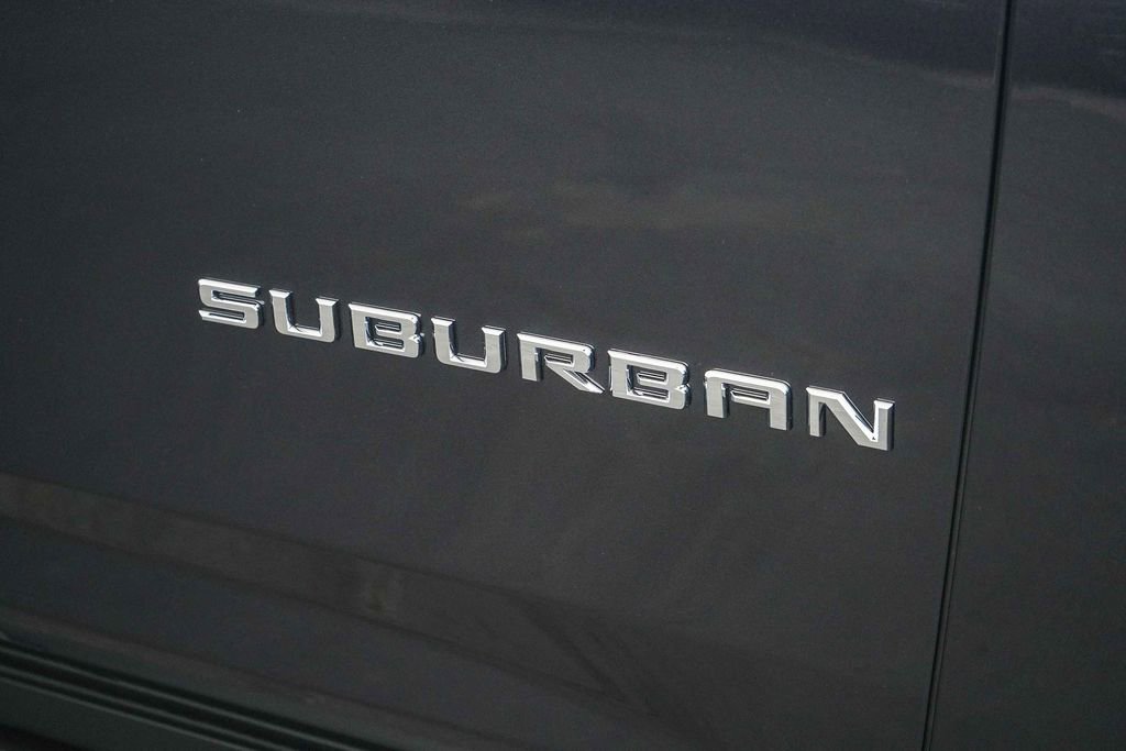 New 2026 Chevrolet Suburban LS RWD image 10