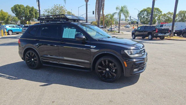 Used 2021 Volkswagen Tiguan SE R-Line FWD image 2