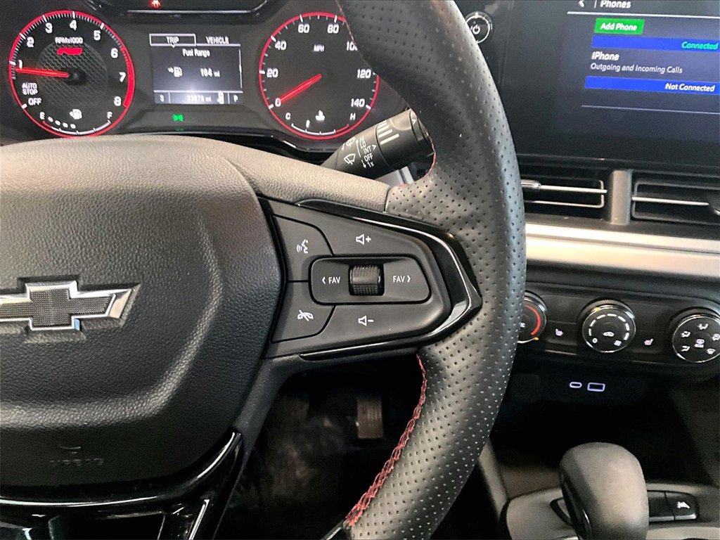 Used 2024 Chevrolet Trax RS image 24