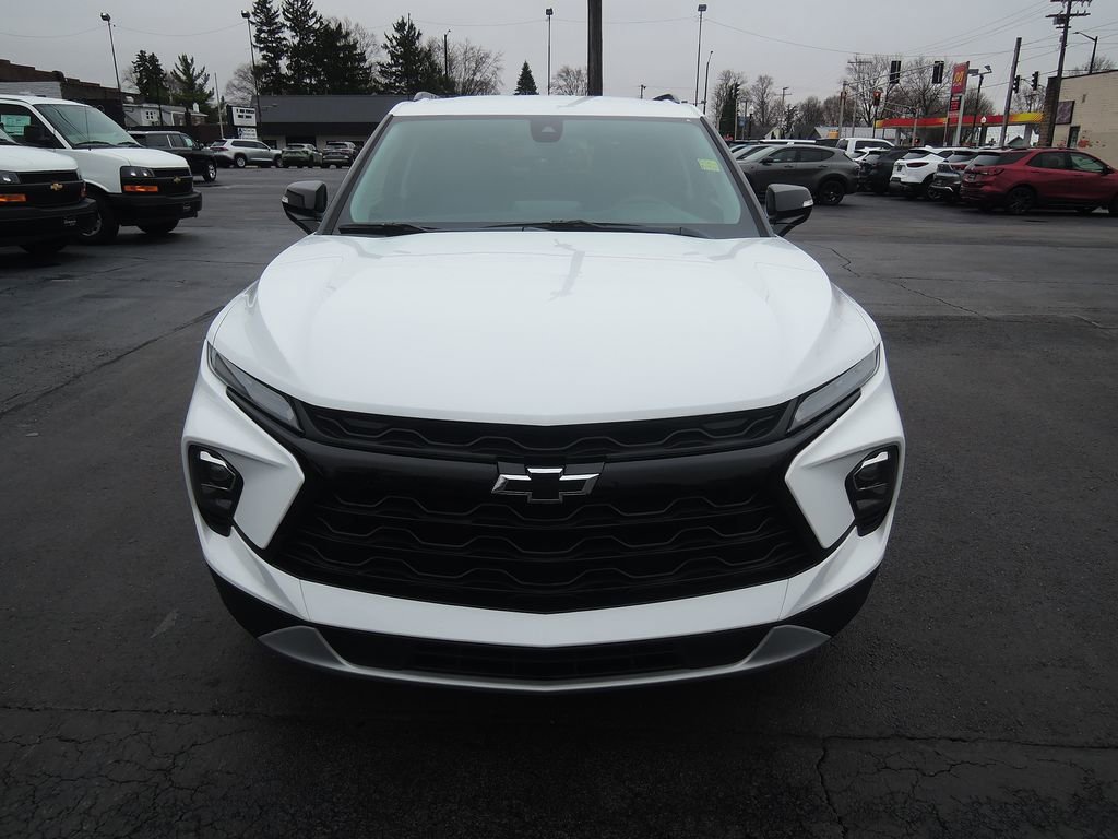 New 2026 Chevrolet Blazer LT w/ Midnight/Sport Edition image 10