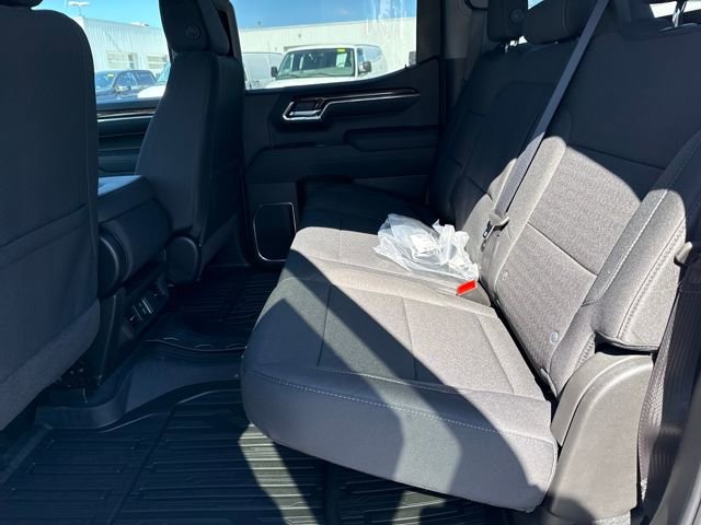 New 2026 GMC Sierra 1500 SLE image 28