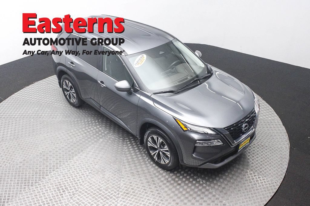 Used 2023 Nissan Rogue SV AWD/4WD image 3