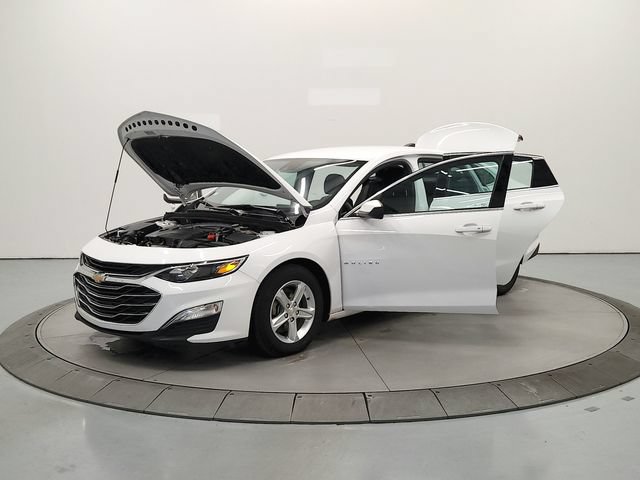 Used 2024 Chevrolet Malibu LS w/ Driver Confidence Package FWD image 12