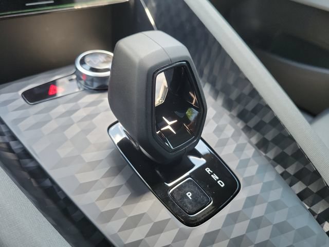 Used 2024 Polestar Polestar 2 RWD image 35