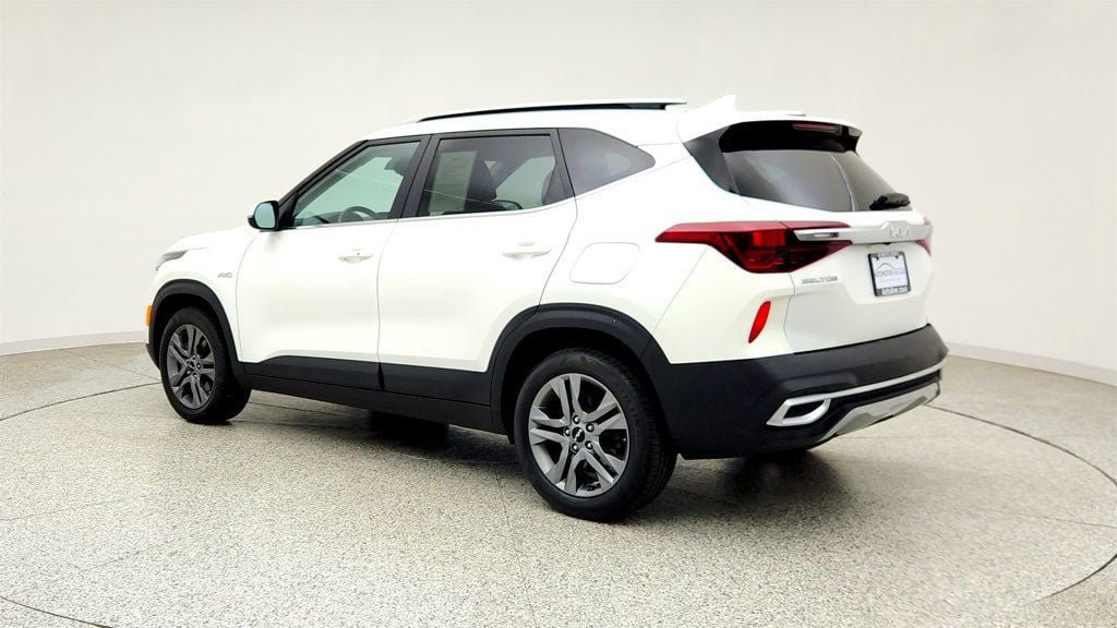 Used 2023 Kia Seltos S AWD/4WD image 7
