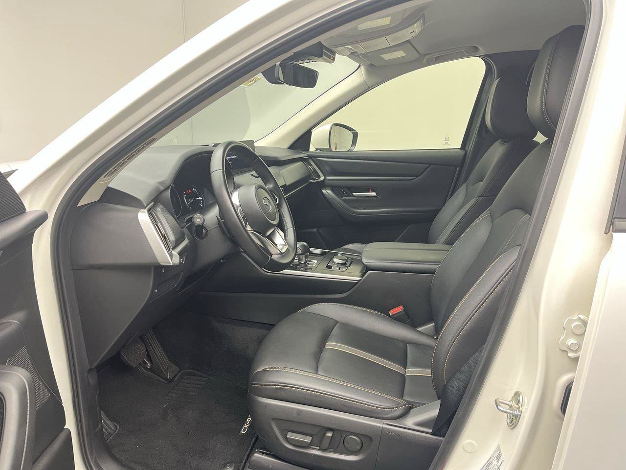 Certified 2024 MAZDA CX-90 3.3 Turbo w/ Select Package AWD/4WD image 3