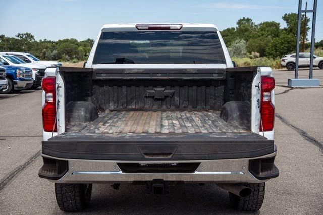 Used 2022 Chevrolet Silverado 2500 LT AWD/4WD image 9