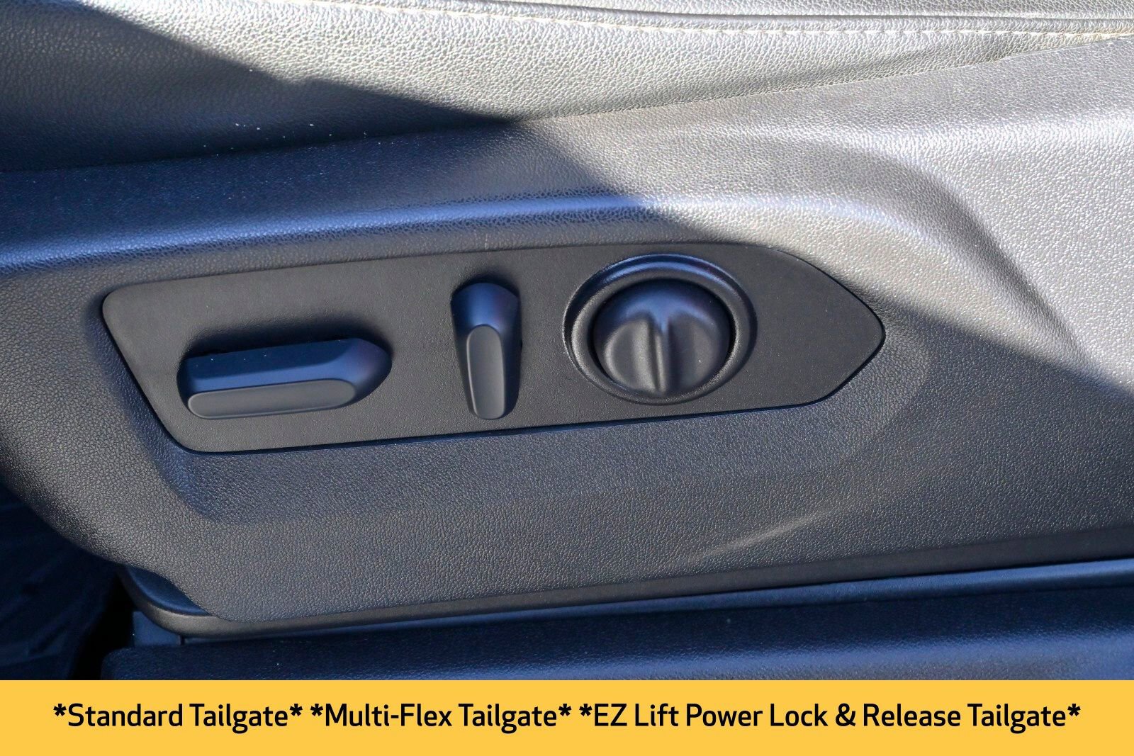 Used 2022 Chevrolet Silverado 2500 LTZ w/ LTZ Premium Package image 26