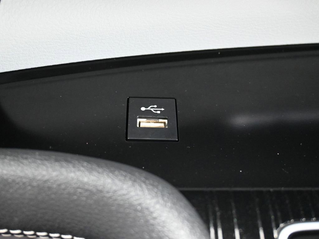 Certified 2026 Toyota Sienna XSE image 26