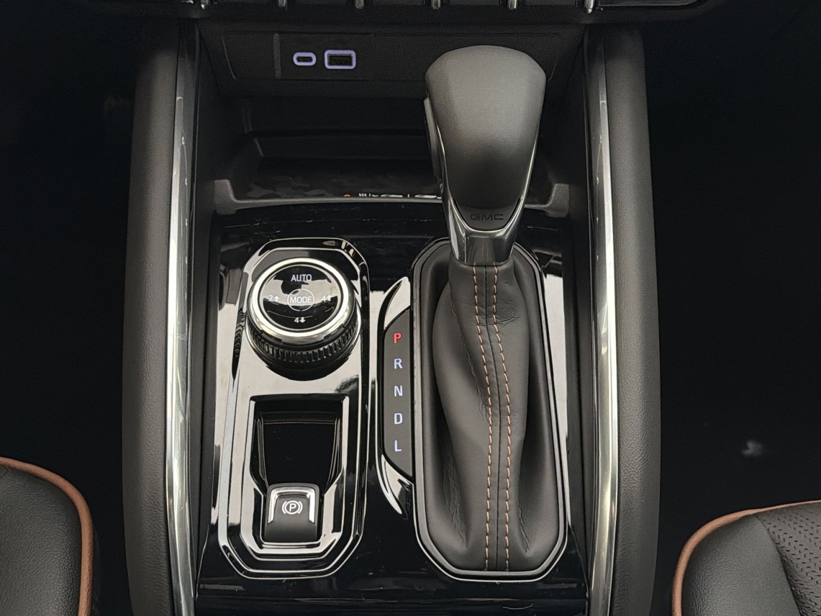 New 2026 GMC Canyon AT4 w/ Technology Plus Package image 22