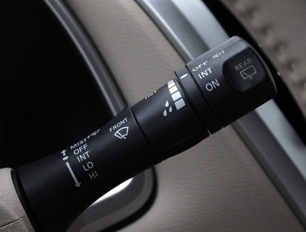 Used 2018 Nissan Murano SL w/ Moonroof Package image 36